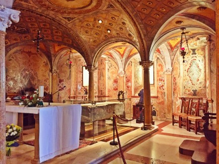Snapshot of a hidden corner within Modena's cathedral.
